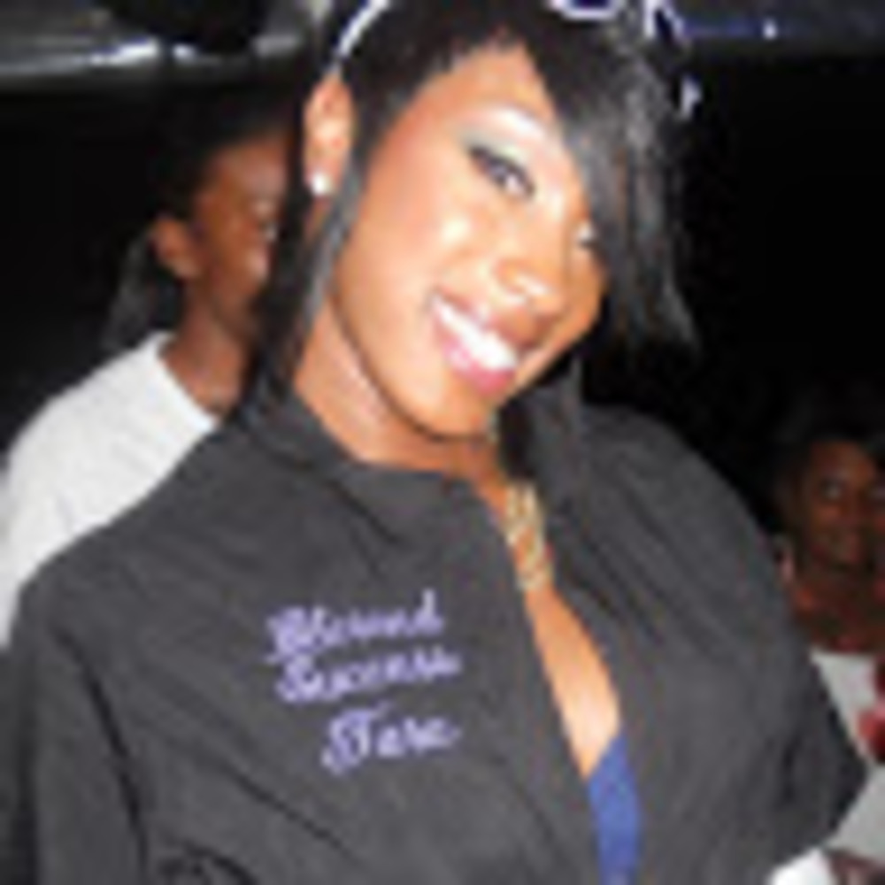 Meet your Posher, Tara